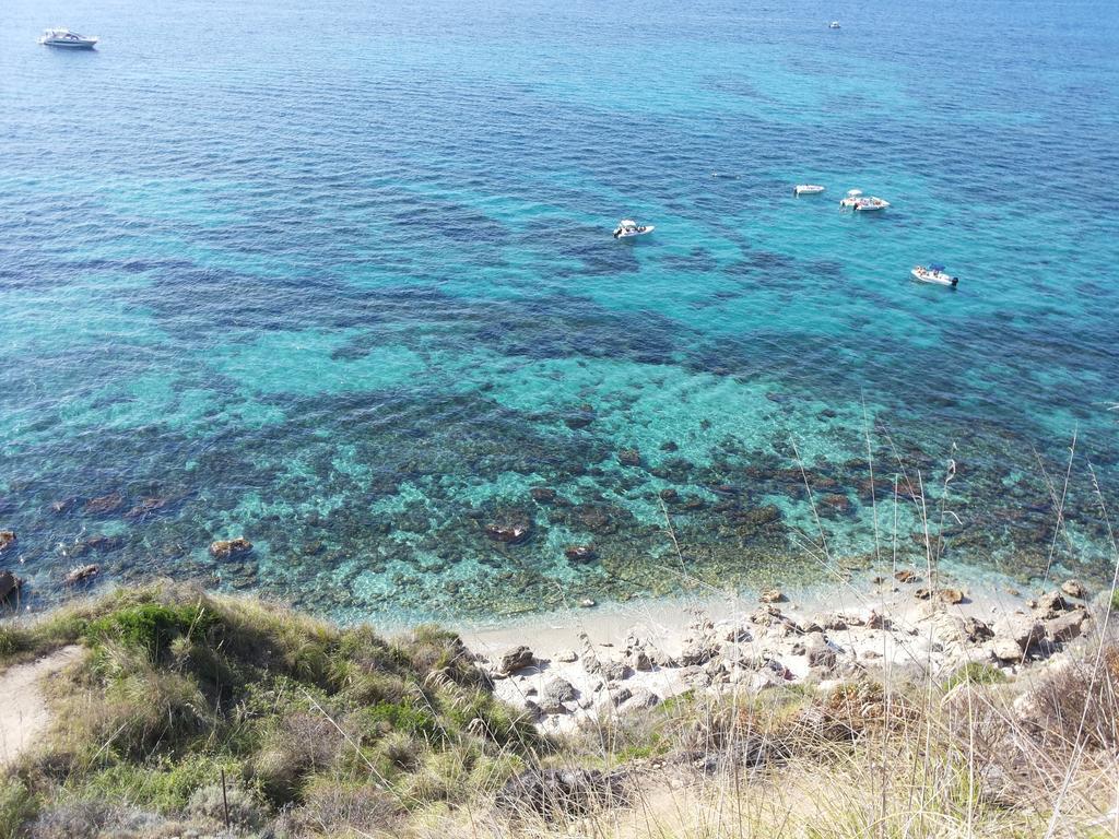 B&B Il Nido ซานตาโดเมนิกา ภายนอก รูปภาพ